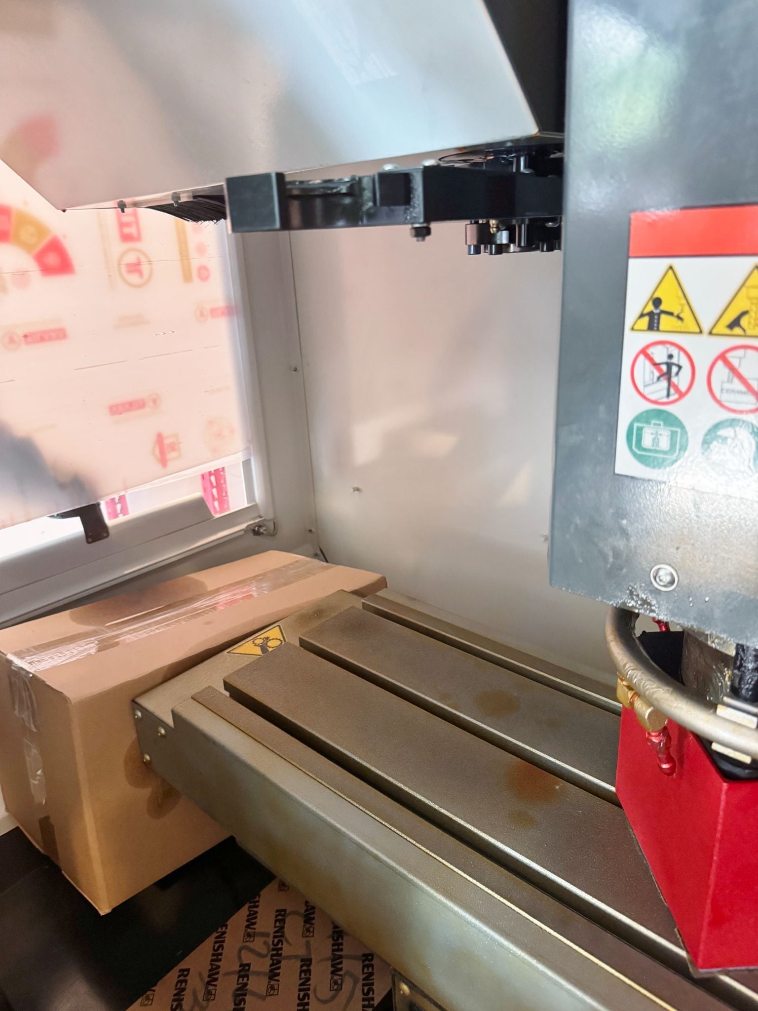 Haas #Super-Mini-Mill, 5-axis vertical machining center, w/ HA5C-T indexer, 16" X, 14" Y, 15" Z, 15000 RPM - Image 4