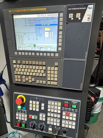 Daewoo Doosan #DNM-5700, vertical machining center, w/ 8" rotary table, 41" X, 22" Y, 20" Z, 12000 RPM, CT40 - Image 4