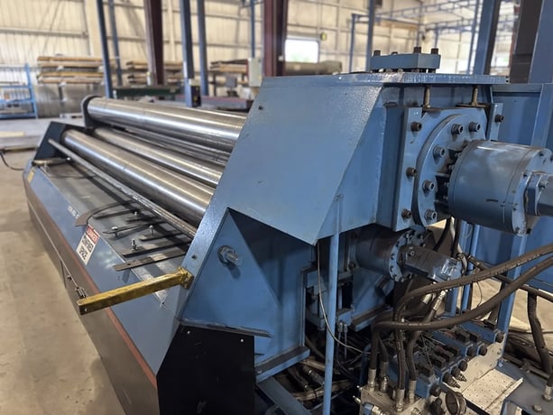 12'-2" Bertsch #2512, hydraulic 4-roll plate bending roll, 9" top & pinch roll diameter, 7.5" side roll - Image 3