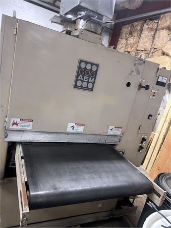 37" AEM #601-37, belt sander - Image 3