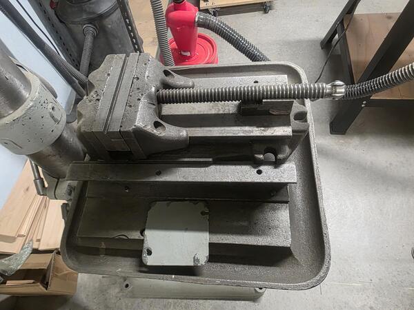 18" Buffalo Forge #18, floor model drill press, 1" drilling capacity, 14" x14" tbl., 5" stroke, #3MT, 1.5 HP - Image 4