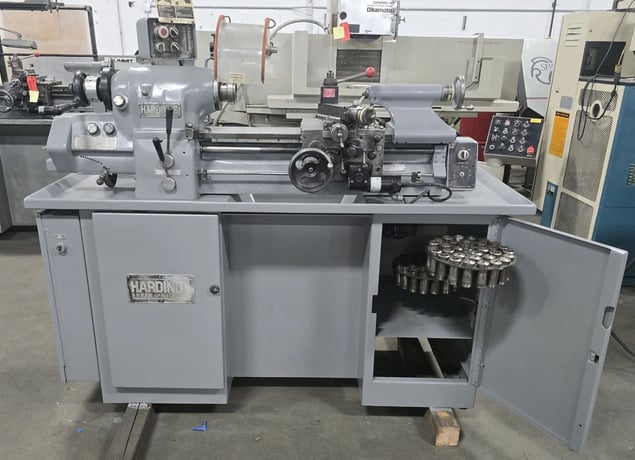 11" x 18" Hardinge #HLV-H-EM, Tool Room Lathe, 125-3000 RPM, In/mm Threading, 1-1/4" bore, 6" swing over - Image 7