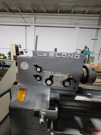 19" x 102" LeBlond #19-Regal, Engine Lathe, 10 HP, 25-1000 RPM, 10" 3-Jaw chuck, Follow Rest, 3x Steady Rest - Image 4