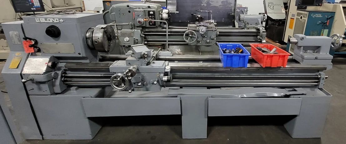 20" x 82" LeBlond Makino #Regal-19, Servo Shift Engine Lathe, 3" Bore, 12" Chuck, digital read out - Image 1