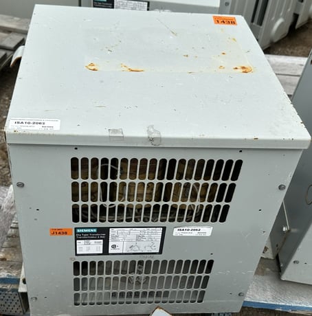 10 KVA 575 Delta Primary, 575Y/332 Secondary, Siemens Electric Ltd., 3-Phase Isolation Transformer, 60 Hz - Image 3