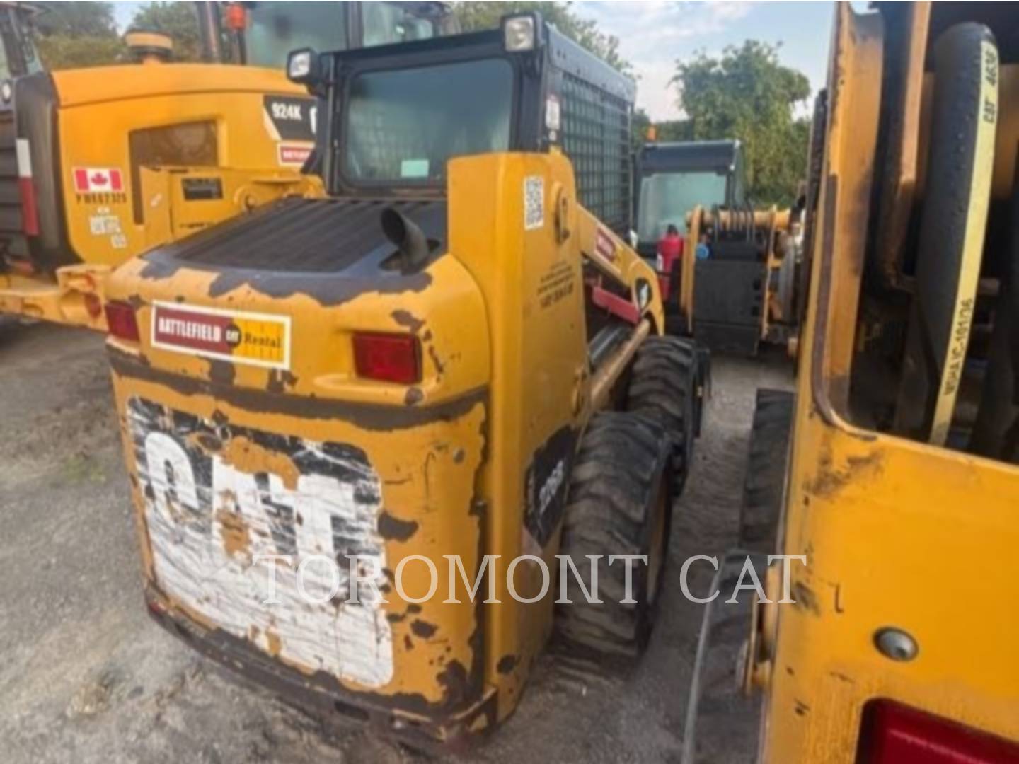 Cat 226B3, Skid Steer Loader, 2666 hours, S/N: MWD07818, 2015 - Image 3