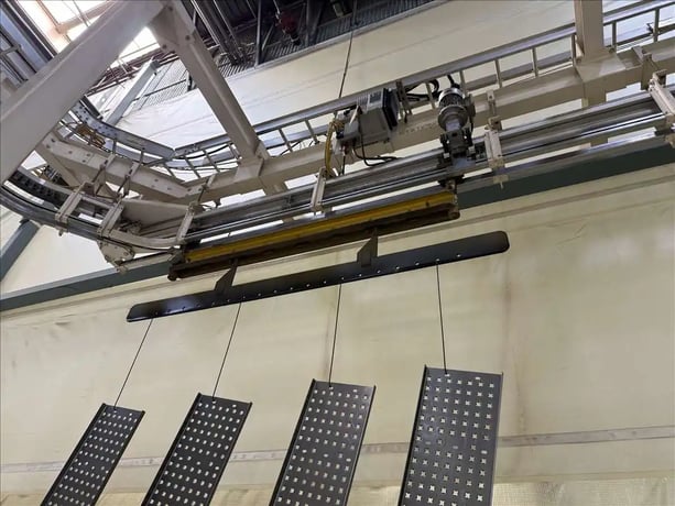 36" x 72" opening, Midwest Finishing Systems, overhead conveyor paint line, 15 stations, 26 load bars, 400 - Image 6