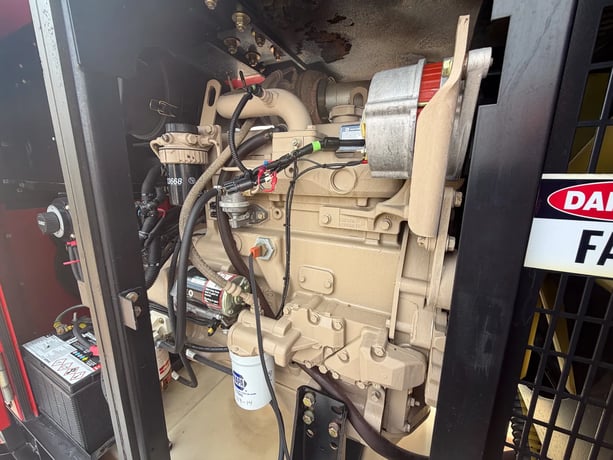 65 KW Baldor #TS80T, diesel generator set, trailer/SAE enclosure, voltage selector switch, John Deere engine - Image 4