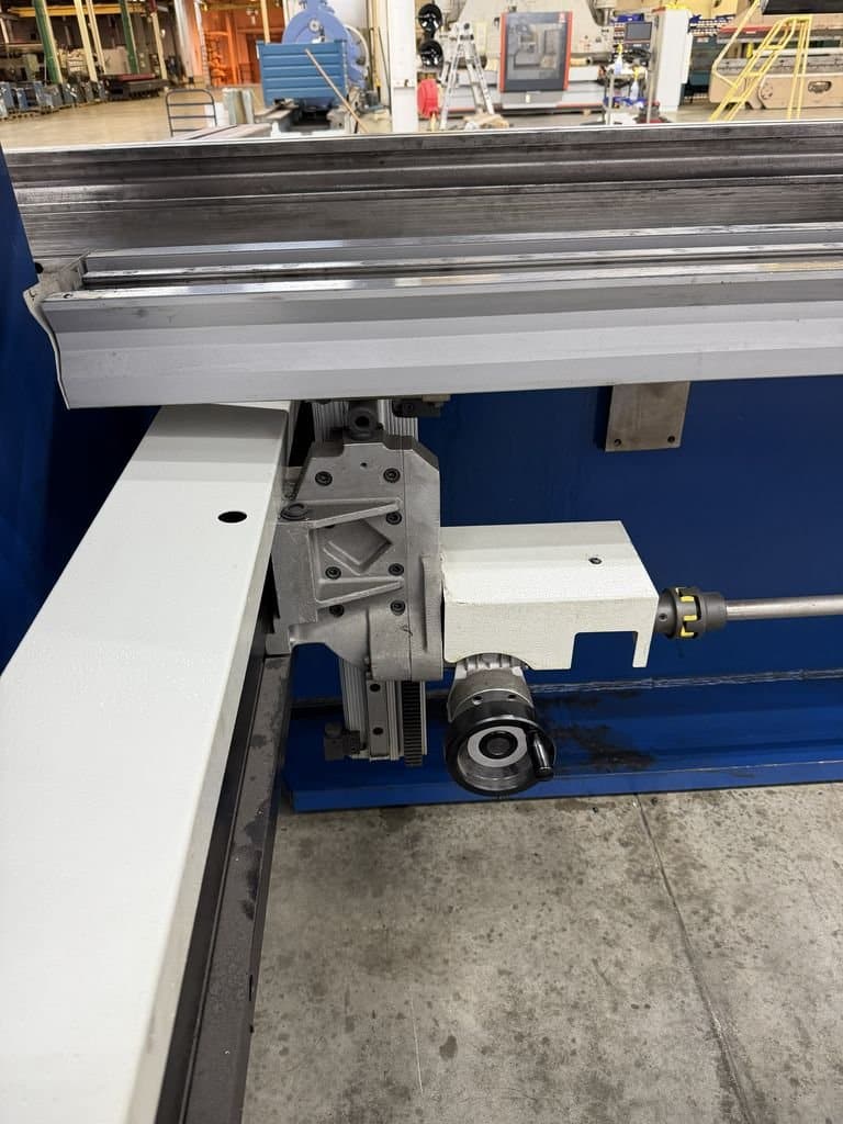 200 Ton, Standard Industrial #AB200-12, CNC Press Brake, 12' overall, 1260" between housing, 14" open, 8" - Image 8