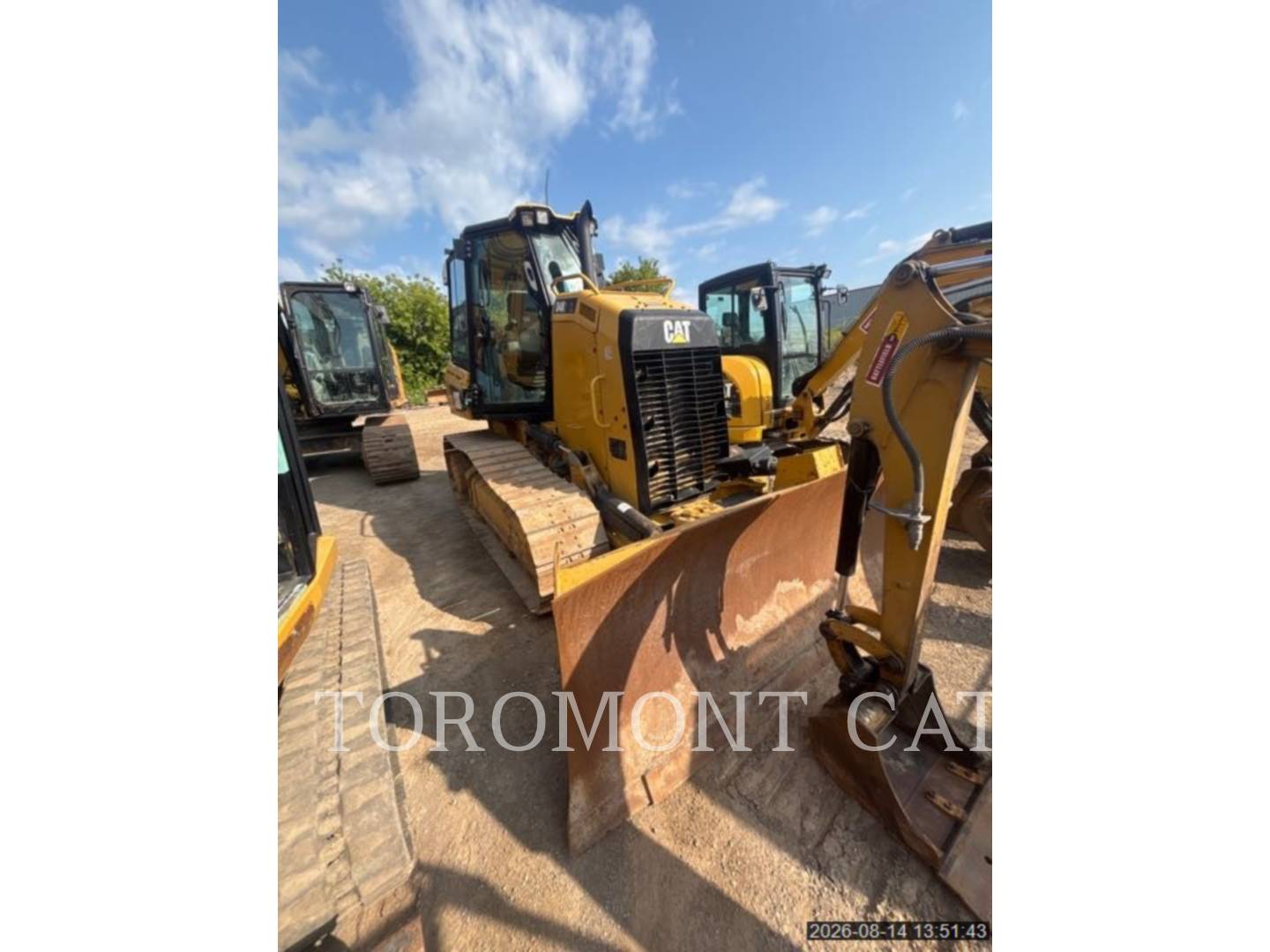 Caterpillar D4K2XL, 3596 hours, S/N: KM202331, 2017 - Image 2