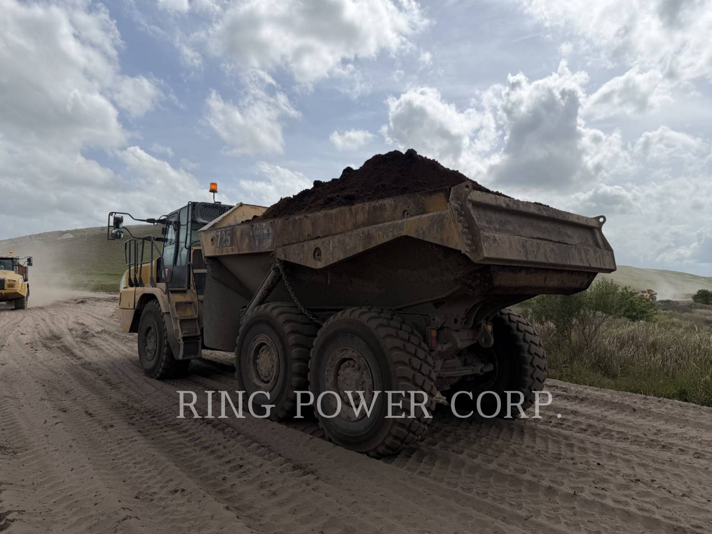 Caterpillar 725TG, Articulated Truck, 8397 hours, S/N: 3T900243, 2021 - Image 4