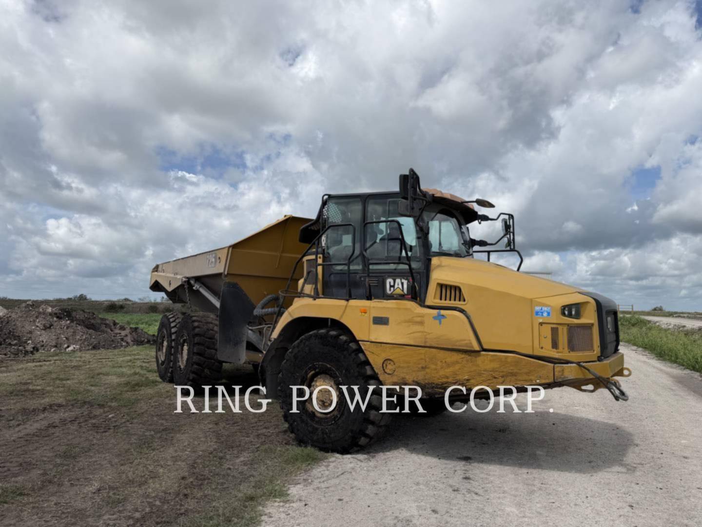 Caterpillar 725TG, Articulated Truck, 8629 hours, S/N: 3T900253, 2021 - Image 2
