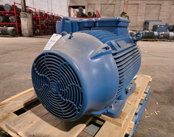 250 HP 1800 RPM Weg, Frame 445/7TS, TEFC BB, 460 Volts, New Surplus - Image 2