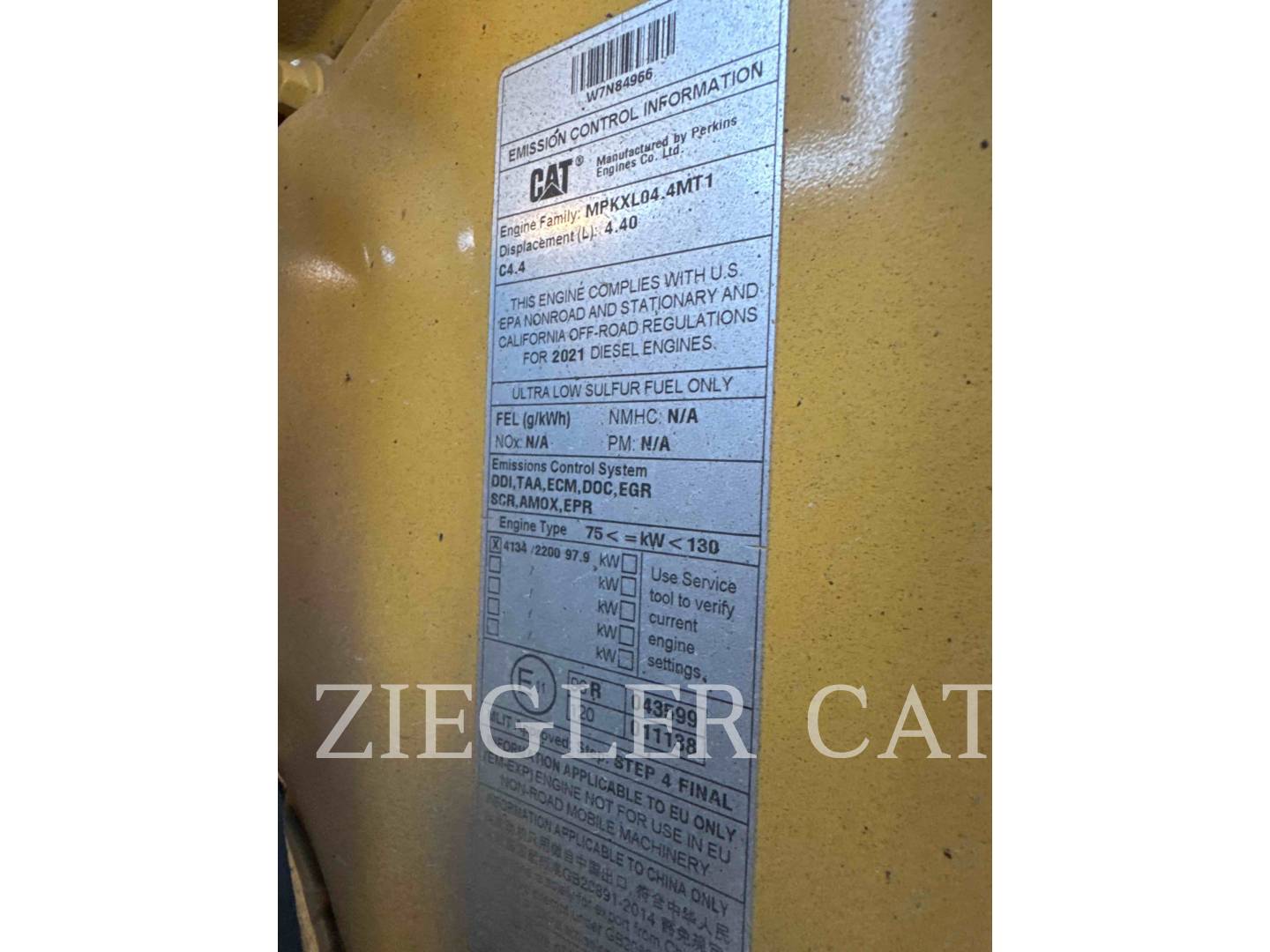 Caterpillar CW34, Pneumatic Tired Compactor, 690 hours, S/N: AL300459, 2021 - Image 8