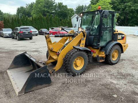 Cat 906M, Wheel Loader, 1338 hours, S/N: H6600407, 2016 - Image 1