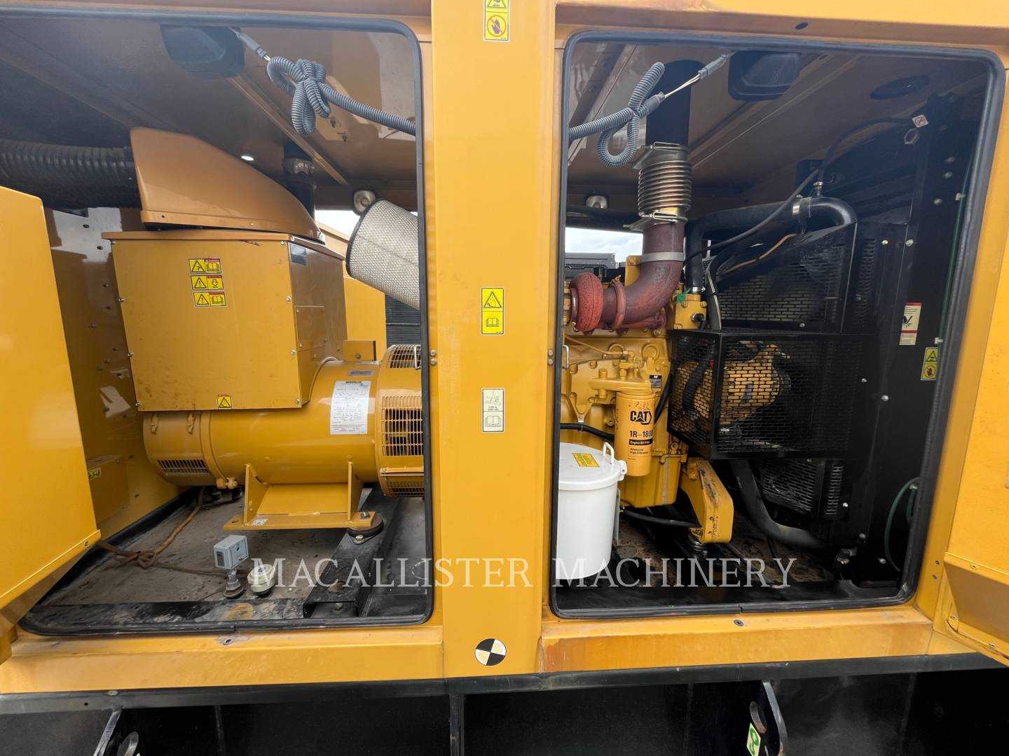 250 KW Caterpillar C9, Diesel, 1800 RPM, 480V, 550 hours, 2008 - Image 7