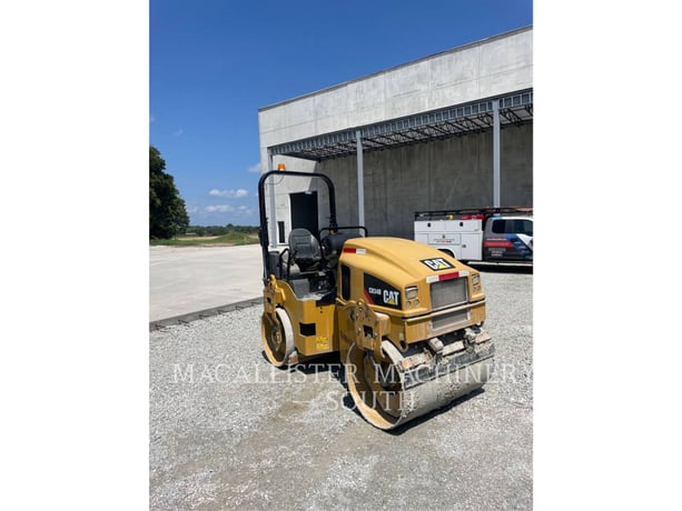 Caterpillar CB34B, 3475 hours, S/N: XB400408, 2017 - Image 2