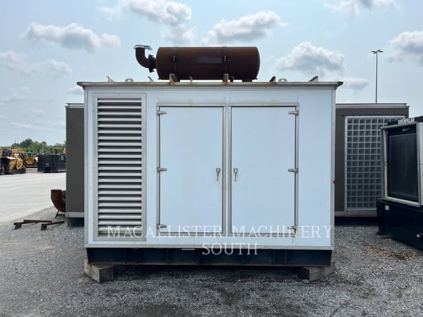 300 KW Caterpillar C9, Diesel, 1800 RPM, 480V, 418 hours, 2006 - Image 1
