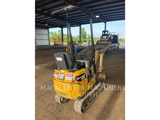 Caterpillar 300.9D, 1075 hours, S/N: LJ200873, 2017 - Image 3