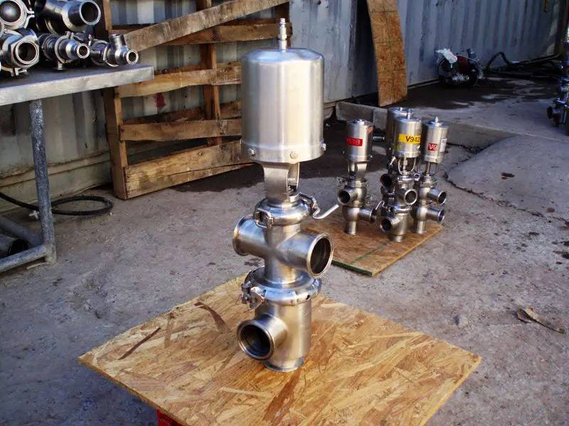 2-1/2" Single Stem Cross Body Divert Valve, pneumatic actuated, (4) S-line fittings - Image 4