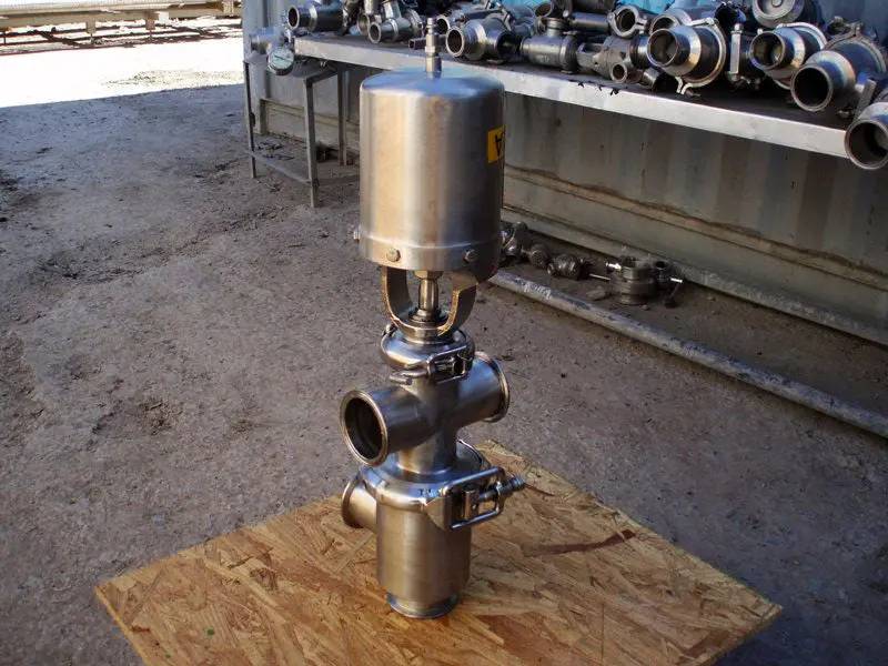 2-1/2" Single Stem Cross Body Divert Valve, pneumatic actuated, (4) S-line fittings - Image 5