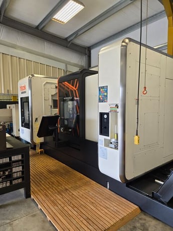 Mazak #Integrex-i-300, 5-Axis CNC lathe, 25.9" swing, 60.6" machining length, 8" chuck, 3" bar, 30 HP, 5,000 - Image 2