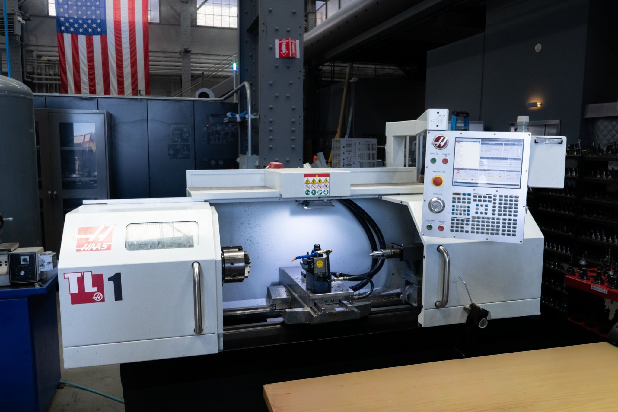 Haas #TL-1, CNC toolroom lathe, 16" swing, 30" machining length, 16" turning diameter, 2.3" spindle bore, 10 - Image 2