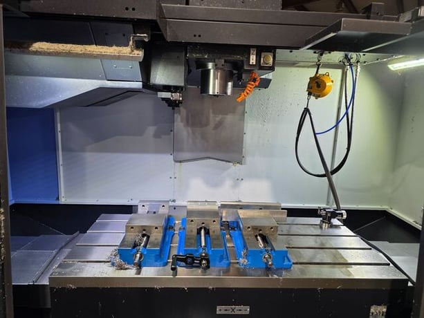 DN Solutions #DNM-5700S, CNC vertical machining center, 41.3" X, 22.4" Y, 20" Z, 51.2" x 22.4" table, 25 HP - Image 2