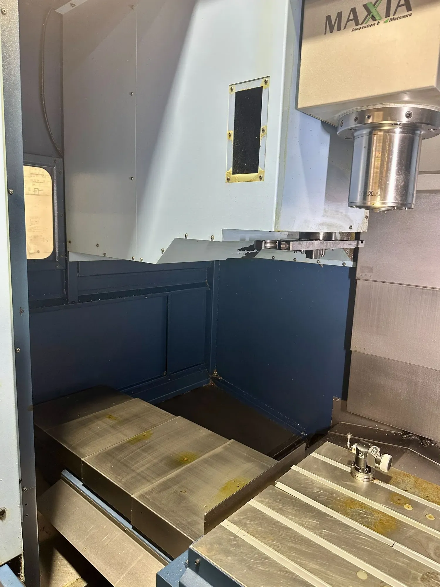 Matsuura #VX-1000, CNC vertical machining center, 40.1" X, 24" Y, 24" Z, 20000 RPM, CAT 40, 30 automatic tool - Image 5