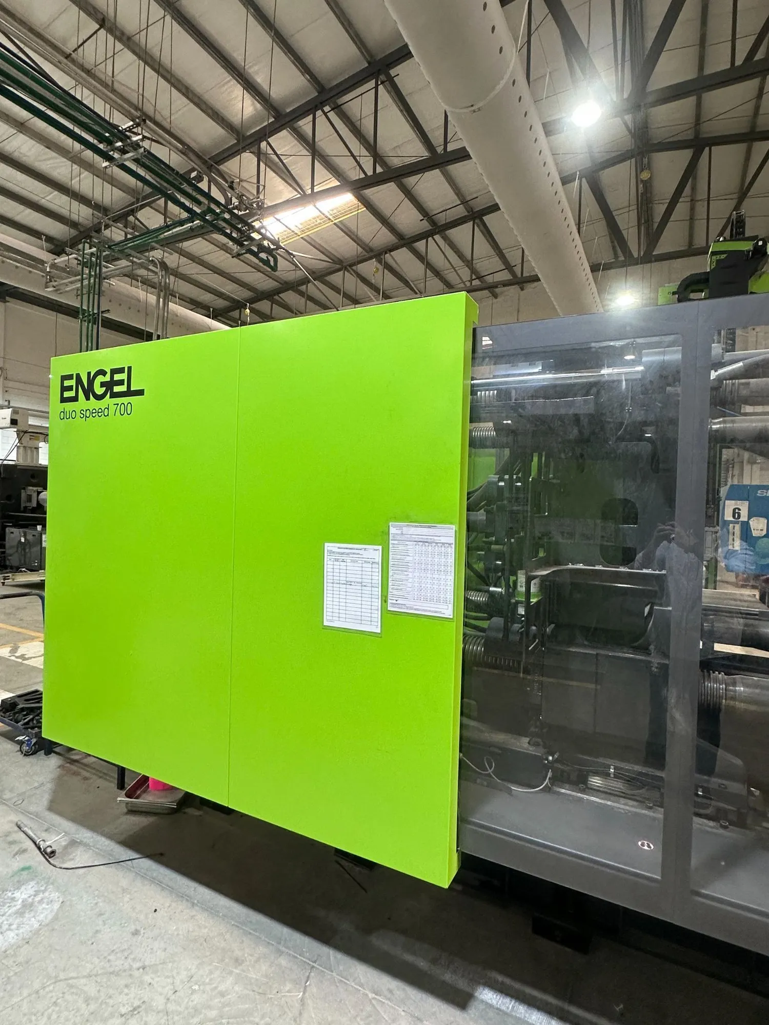 700 Ton, 30.1 oz., Engel #Duo-2460/700-speed, servo-hydraulic horizontal injection molder, 43.7" x 37.8" tie - Image 2