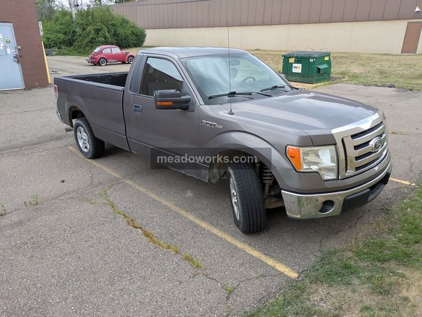 Ford #F-150-XLT, Regular Cab Pickup Truck - Image 1