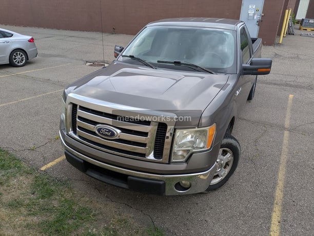 Ford #F-150-XLT, Regular Cab Pickup Truck - Image 2