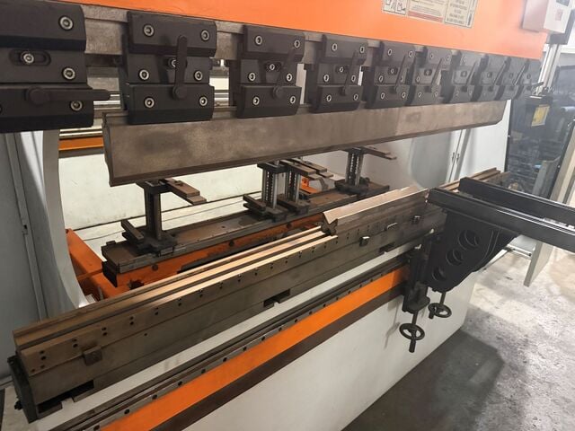 66 Ton, Ermak #Power-Bend-Pro-2100x66, CNC press brake, 6.9' overall, 67" between housing, 10.8" stroke - Image 5