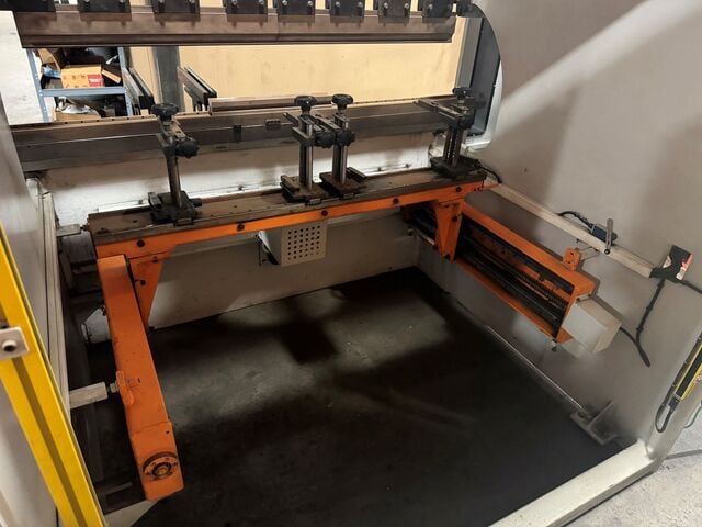 66 Ton, Ermak #Power-Bend-Pro-2100x66, CNC press brake, 6.9' overall, 67" between housing, 10.8" stroke - Image 8