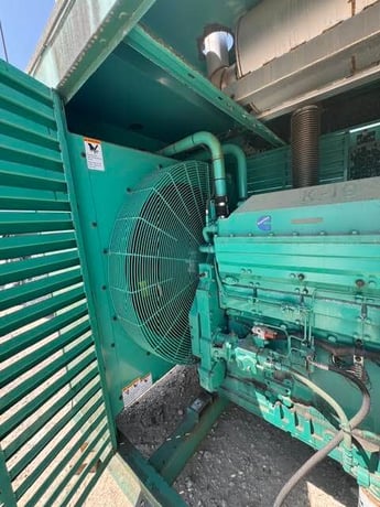 500 KW Cummins #500DFED, Diesel Generator, 755 HP, KTA19-G4 Engine, 277/480 Volts, weatherproof enclosure - Image 7