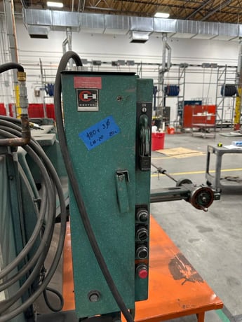 10 gauge x 6' Wysong #1072, mechanical squaring shear, 36" front operated power back gauge, 12 hold downs, 5 - Image 7