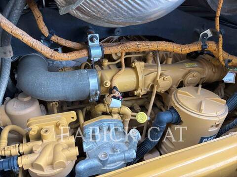 Caterpillar D5-17LV*, 857 hours, S/N: Z6A02936, 2024 - Image 7
