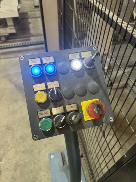 Salvagnini #L3, fiber laser, 3000 watt, 10-tray tower, part take-out automation, automatic nozzle changer - Image 6