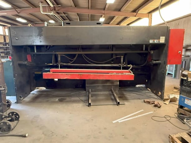 0.5" x 13' Amada #ESH4013, hydraulic shear, adjustable rake, 50 SPM, 2002 - Image 3