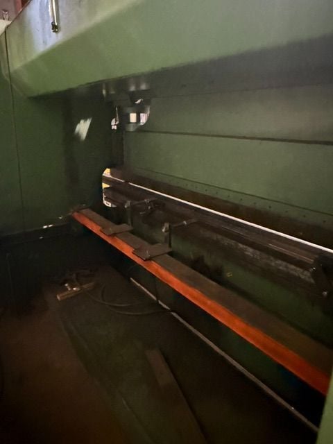 135 Ton, Haco #PPH-30135, hydraulic press brake, 10' overall, 102" between housing, 4.7" stroke, 9.8" throat - Image 5