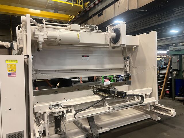 140 Ton, Wysong #F12-140-144, CNC hydraulic press brake, 12' overall, 126" between housing, 8" stroke, 10" - Image 2
