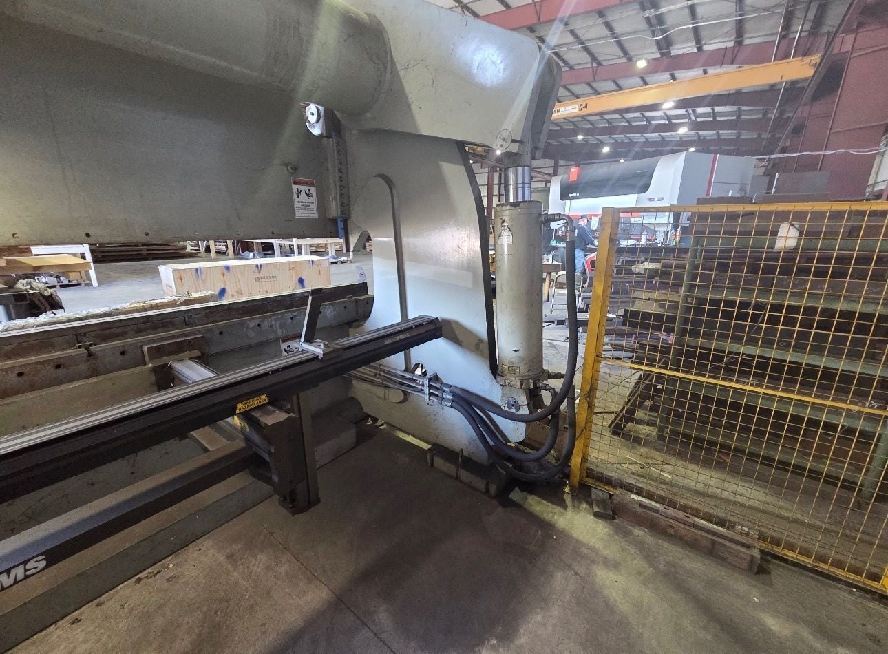 320 Ton, Accurpress #732016, CNC press brake, 16' overall, 172" between housing, 10" stroke, ETS 3000 - Image 2
