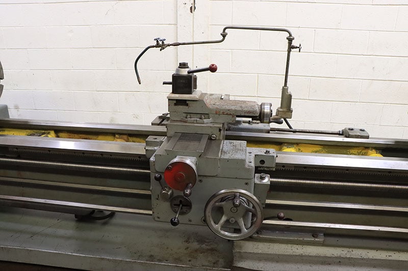 25"/34.5" x 120" Tos #SN63B, gap bed engine lathe, 2.75" bore, D1-8, 10-1000 RPM, 10 HP, taper attach., 3 & - Image 5