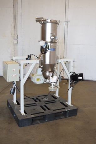 K-Tron Soder #K2MVS60, Hurricane Single Screw Volumetric Feeder, Hurricane un-loader & (2) K-Tron - Image 4