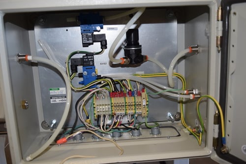 K-Tron Soder #K2MVS60, Hurricane Single Screw Volumetric Feeder, Hurricane un-loader & (2) K-Tron - Image 7