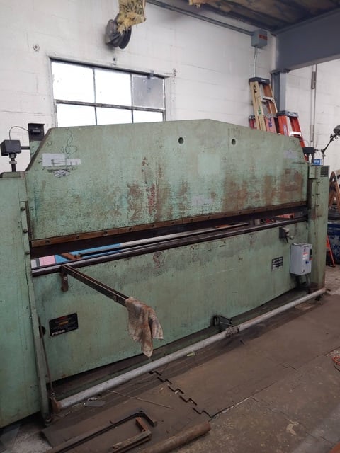 Roto-Die #15, Hydraulic Press Brake, 10' overall length, 3" stroke, 15 HP, (3) extra top dies, (8) front & - Image 4