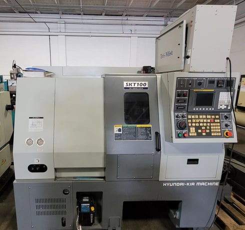 Hyundai Kia #SKT100, CNC Turning Center, 12-Position Turret, 6000 RPM, 21.7" Swing, 2008 - Image 2