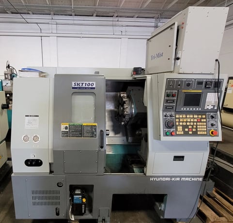 Hyundai Kia #SKT100, CNC Turning Center, 12-Position Turret, 6000 RPM, 21.7" Swing, 2008 - Image 4