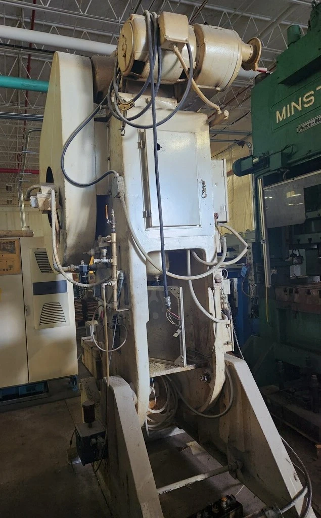 60 Ton, Minster #6, OBI Press, 4" Stroke, 13" Shut Height, 90-180 SPM, 7.5 HP - Image 6