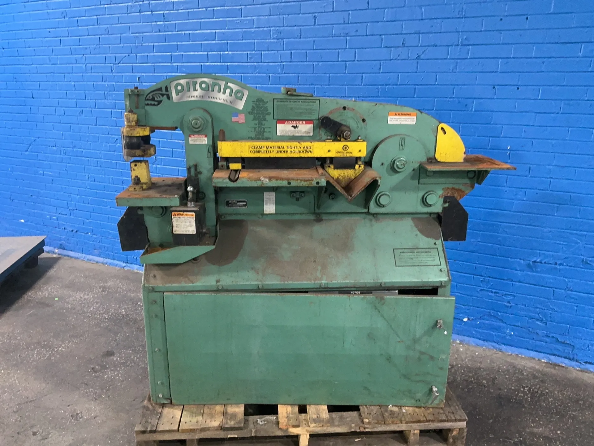 5" x 5" x 3/8" Piranha #P50, Hydraulic Ironworker, 60,000 PSI, 50 Ton Punch, 10 HP, 1725 RPM, 460 V. - Image 1
